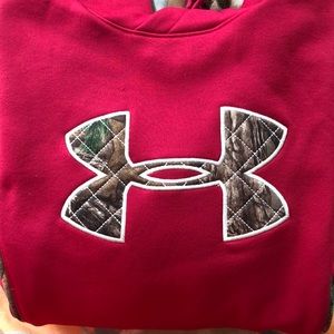 Under armor sweatshirt